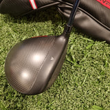 Wilson DYNAPWR CARBON DRIVER 9.0° – STIFF (DEMO – Right)