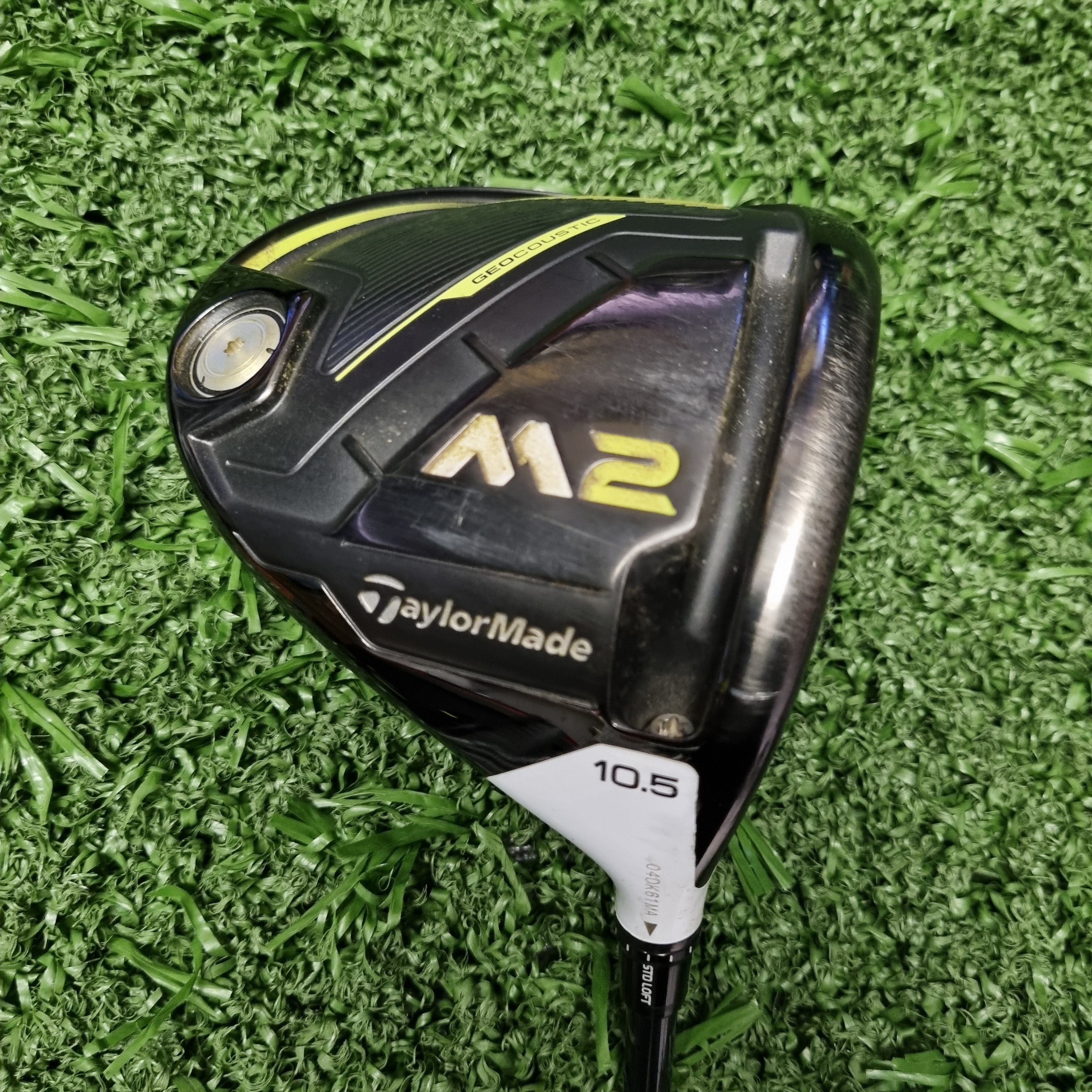 TaylorMade M2 ドライバー 10.5° TaylorMade M2 Golf Driver (10.5 Degrees, Fujikura Graphite