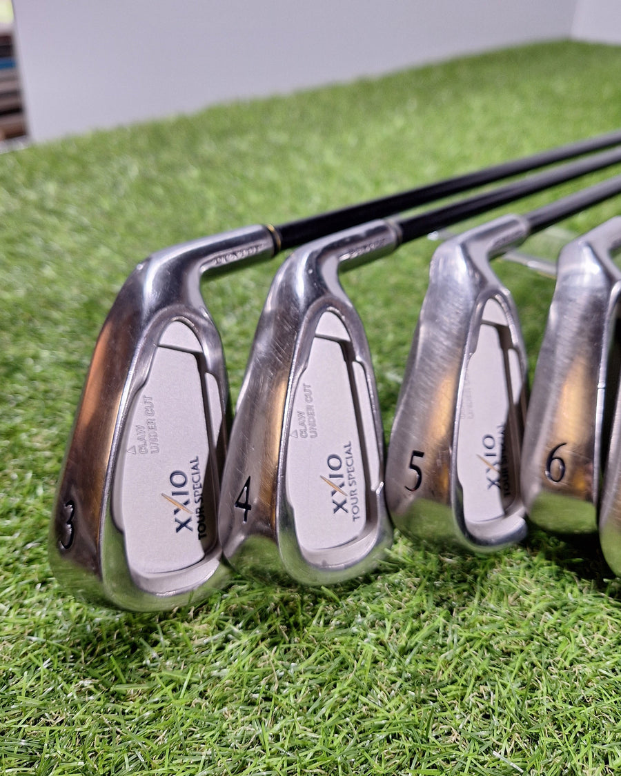 2003 XXIO Tour Special Iron Set 3-PW, AW, SW Stiff (USED)
