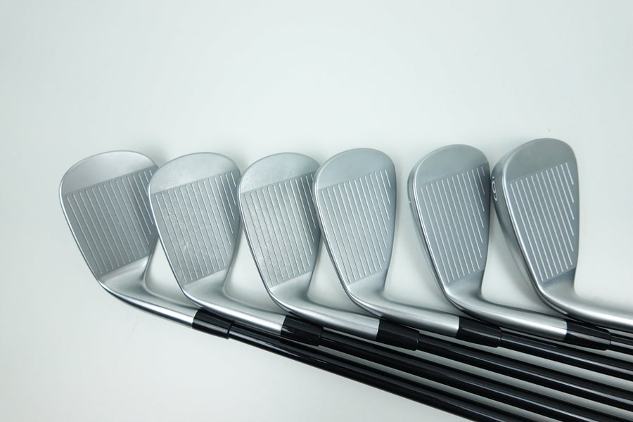Mizuno JPX923 HOT METAL 6 - PW + GW Iron Set 6-PW Regular (USED)