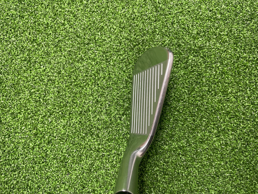 2015 Titleist CB 716 4-9, PW Iron Set - sole