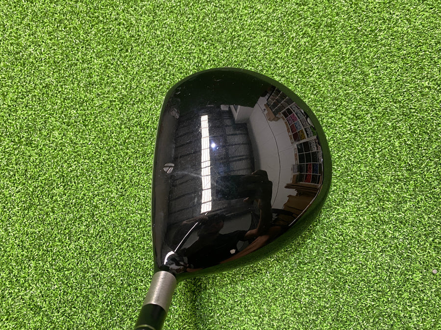 TaylorMade R7 Draw Driver 10.5° Regular (USED) - sole