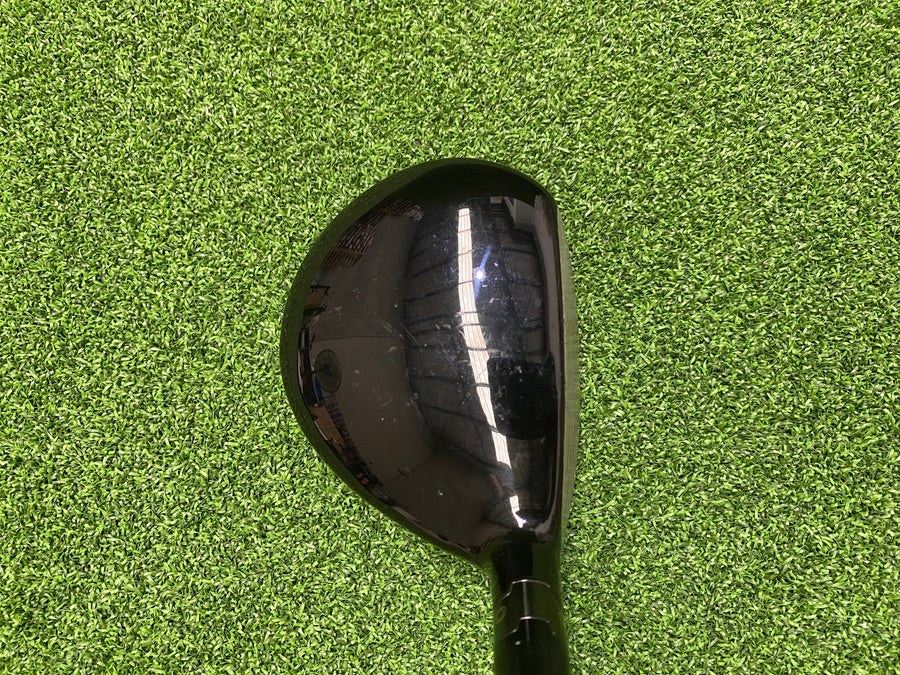 Callaway RAZR Fit Left Handed #3 Fairway 15° Stiff (USED) - sole