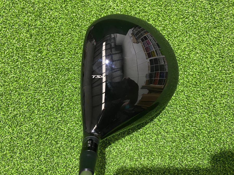 Titleist TSR4 9° Driver With Headcover - sole