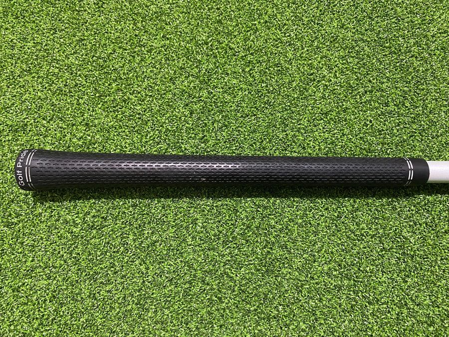 Titleist TSR4 9° Driver With Headcover - headcover