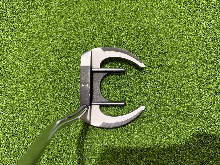 2015 Odyssey Works Versa Sabertooth Putter 34" (USED)