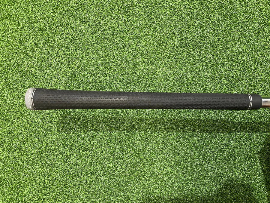 2020 PING G425 5-9, PW Iron Set (USED) - grip detail