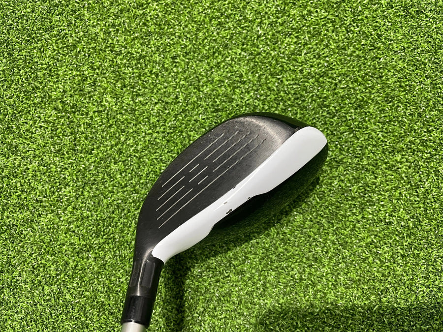 TaylorMade M2 25° Ladies 5 Hybrid With Headcover (USED) - sole