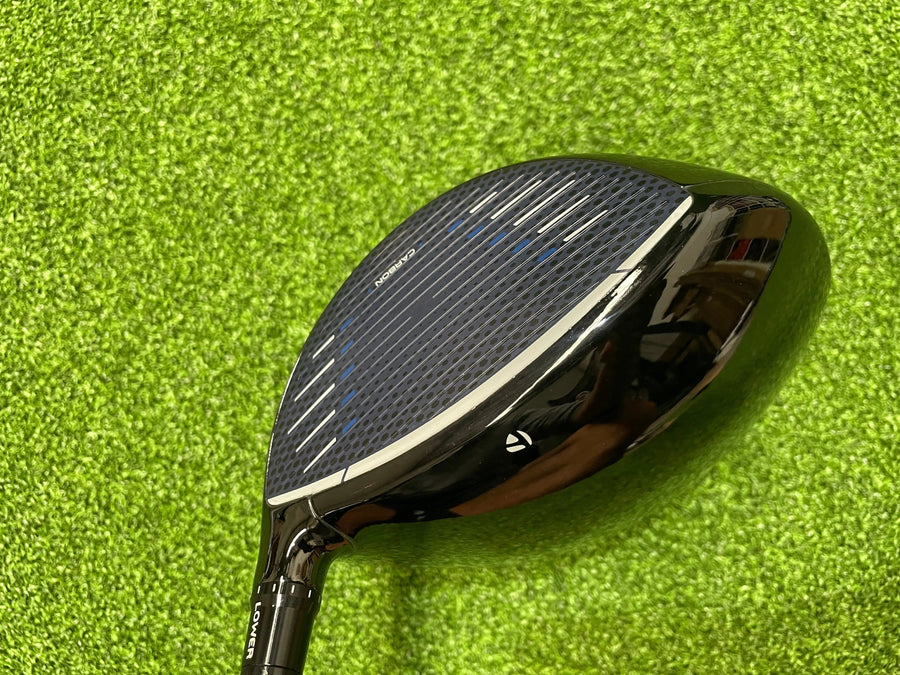 2024 TaylorMade Qi10 Max 10.5° Driver With Headcover (LIKE NEW) - sole