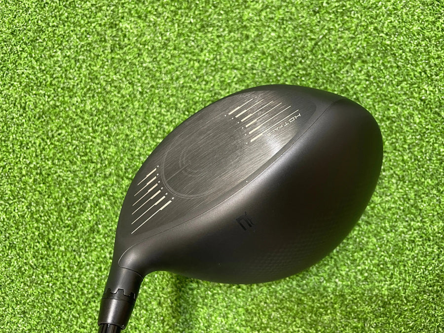 Cobra Darkspeed LS Driver 10.5° Stiff (USED) - sole