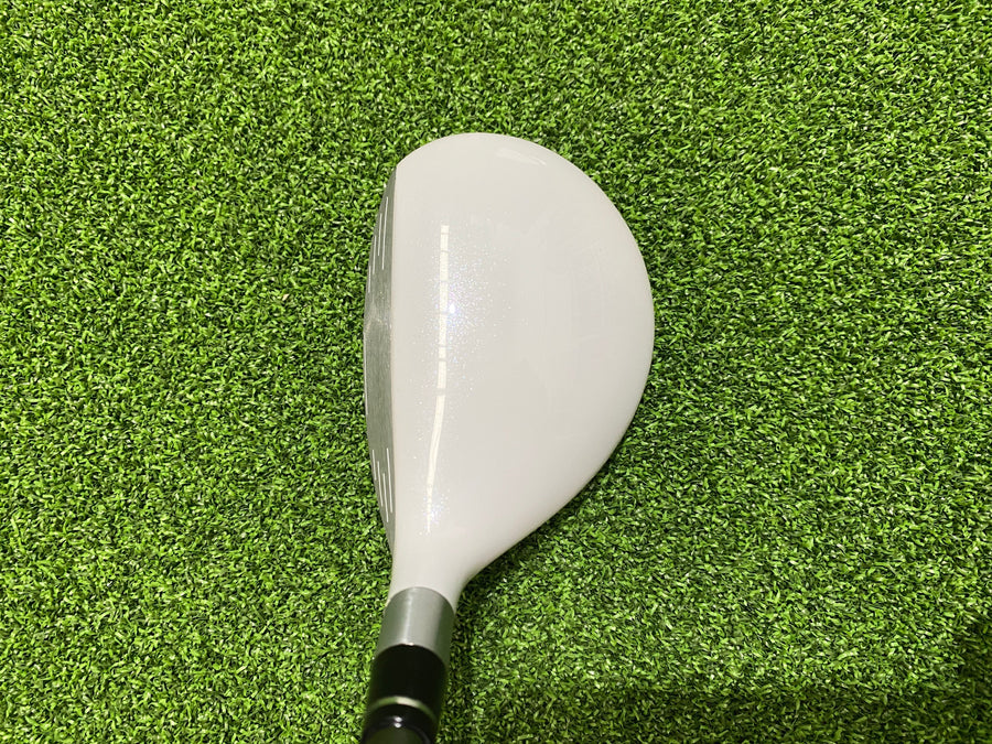 HONMA XP-1 #4 Hybrid 22° Ladies With Headcover (EXCELLENT) - sole
