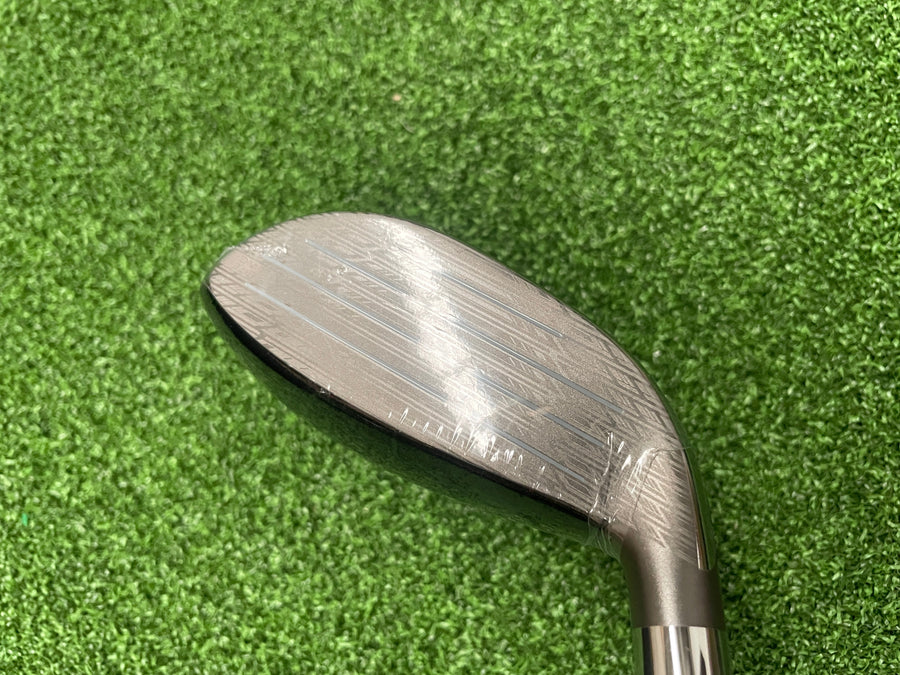 Bridgestone B2 HT Hybrid 22° Stiff Left Handed (NEW) - shaft detail