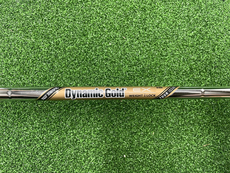 2021 Titleist T200 5-9, PW Iron Set - grip detail
