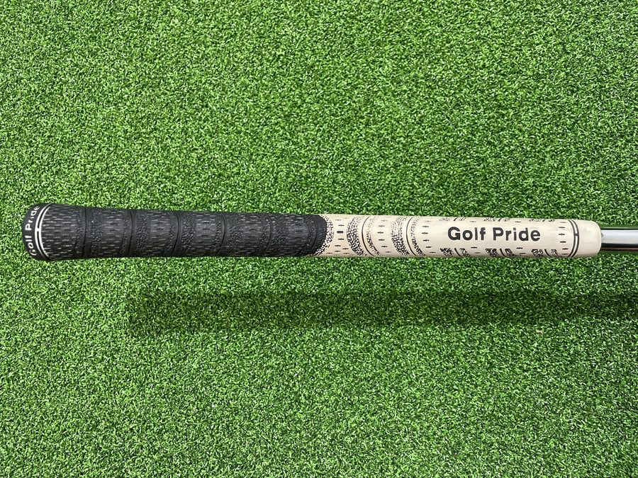2014 Titleist Vokey Design SM5 50° Wedge (USED) - grip detail