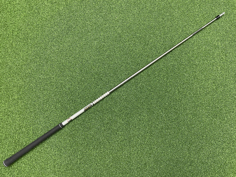 Graphite Design Tour AD TP-5 45" Driver Shaft With TaylorMade Adapter (EXCELLENT) - full shaft view