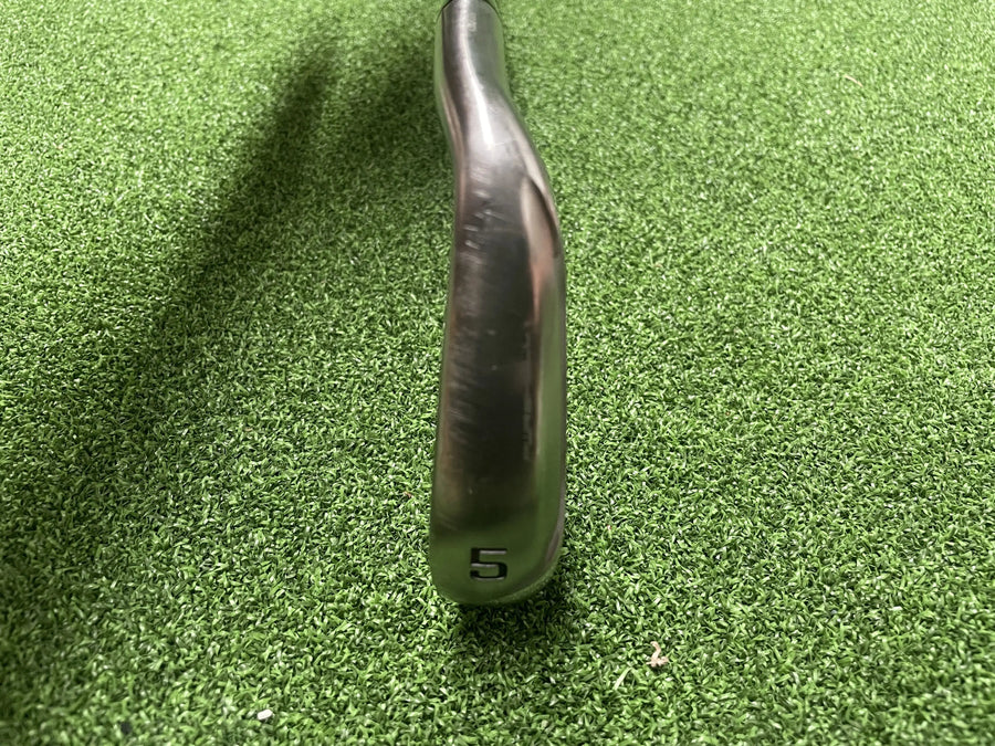 2023 Cobra Aerojet 5 Iron (EXCELLENT) - clubface