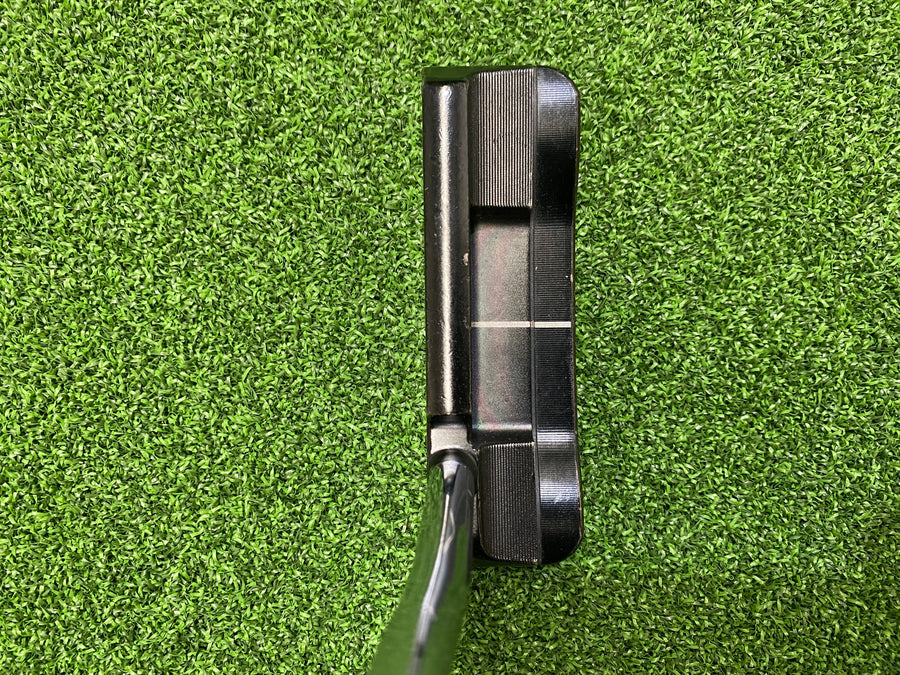 2011 Odyssey Black Series Tour Design #1 Wide 34" Putter (USED) - face view