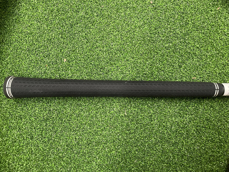 2024 Cobra DarkSpeed LS 9° Driver With Headcover - headcover