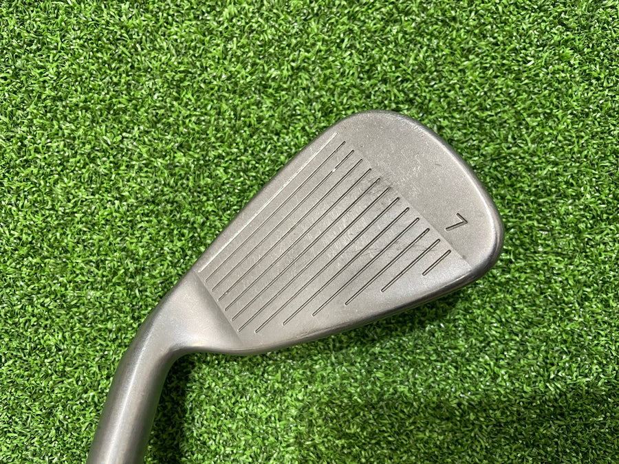 PING G25 6-9, PW Iron Set (USED) - sole
