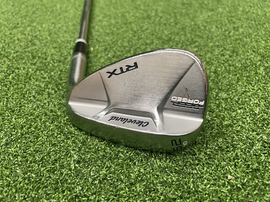 Cleveland RTX Deep Forged Wedge 52 (USED) - clubface