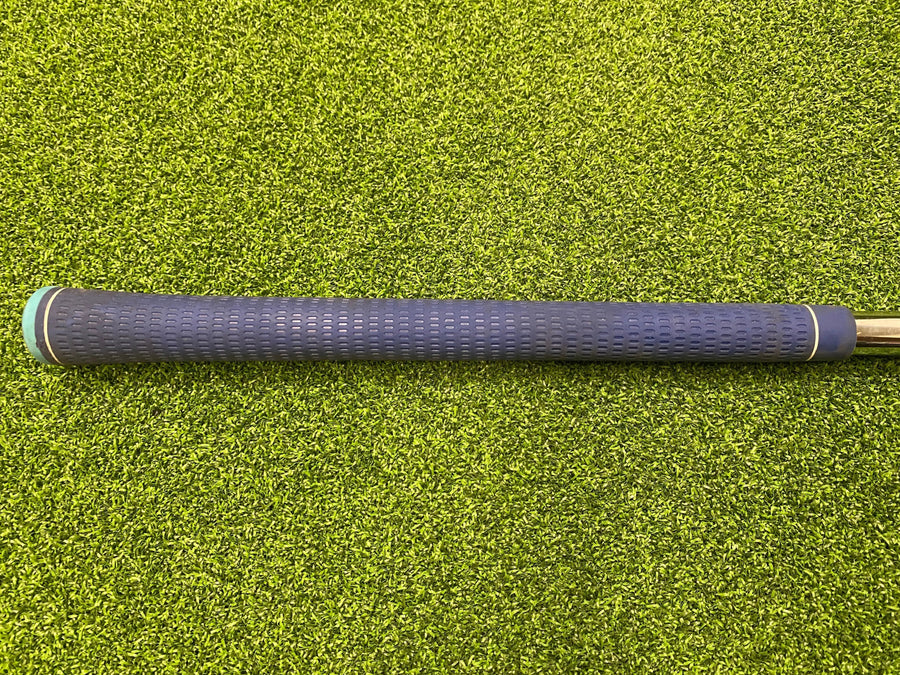 2009 TaylorMade R9 4 Iron (EXCELLENT) - alternate angle