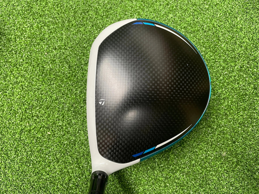 2021 TaylorMade SIM 2 Max 9° Driver With Headcover - sole