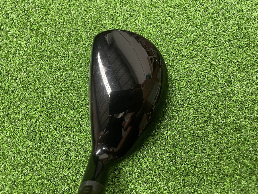 Titleist 910H Hybrid 19° Stiff (USED) - sole
