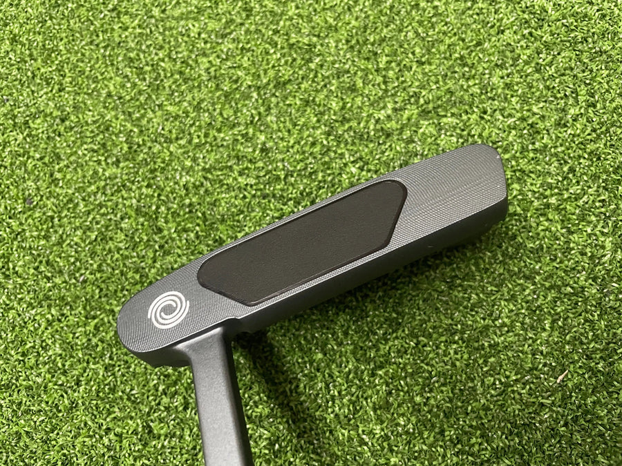 2025 Odyssey DFX #1 34" Putter (EXCELLENT) - shaft detail