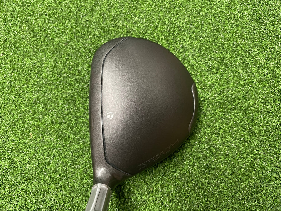 2022 TaylorMade Stealth 19° Ladies 5 Wood (EXCELLENT) - sole