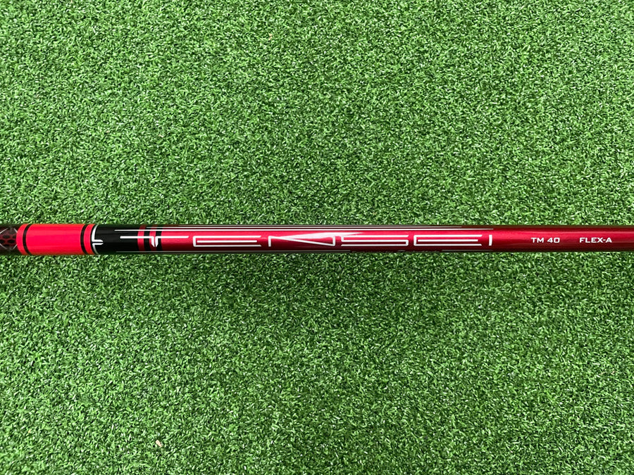 2022 TaylorMade Stealth 19° Ladies 5 Wood (EXCELLENT) - grip detail