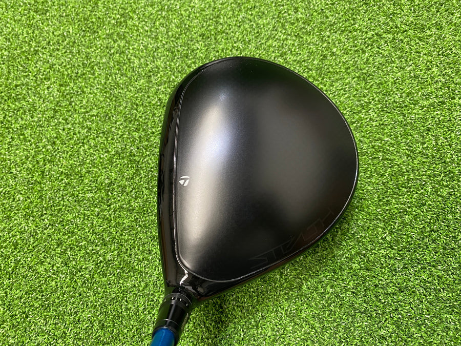 TaylorMade Stealth Driver 10.5° Stiff (USED) - clubface