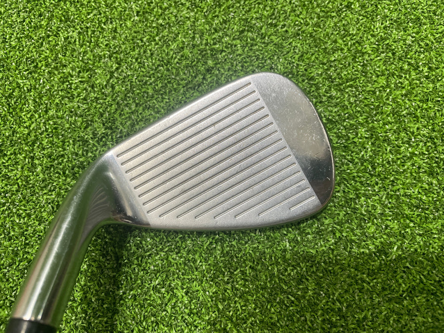 TaylorMade RAC Iron Set 5-9 Stiff - shaft detail