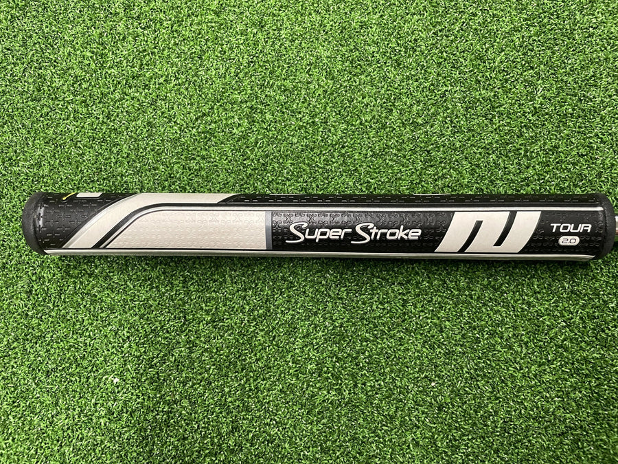 Cobra King WideSport 34" Putter - back view