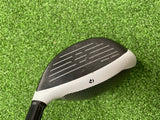 2020 TaylorMade SIM Max 21° Ladies 7 Wood With Headcover Dexterity- R/H  Flex- Ladies  Length- 39.5"  Condition- 7.5   S/N- 997B2GD5   Shaft- Tensei TM40  Grip- Lamkin Crossline