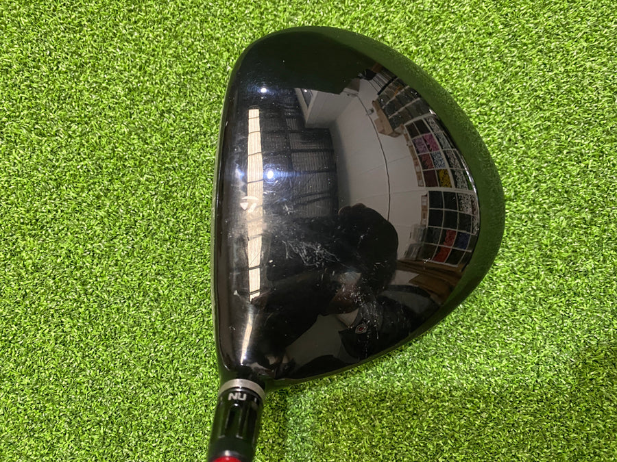 2009 TaylorMade R9 Max Driver 9.5° Stiff (USED)