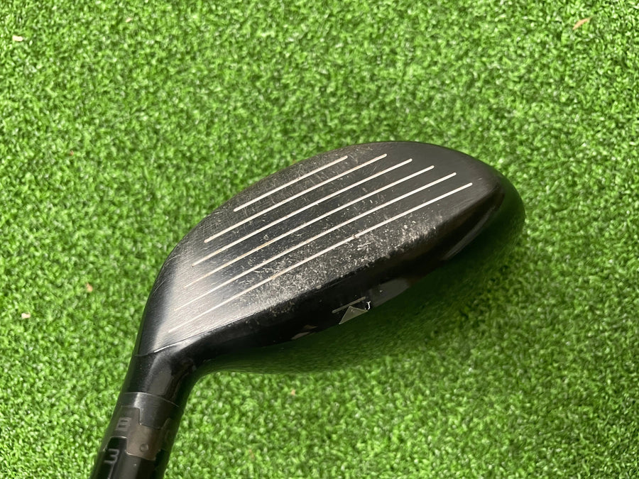 2013 Titleist 913F 15° 3 Wood - shaft detail