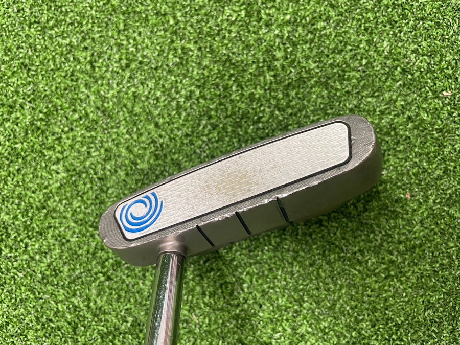 2015 Odyssey White Hot RX Rossie 34" Putter - shaft detail