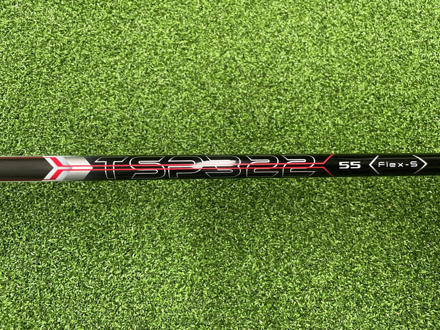 2020 Titleist TSi3 10° Driver - grip detail