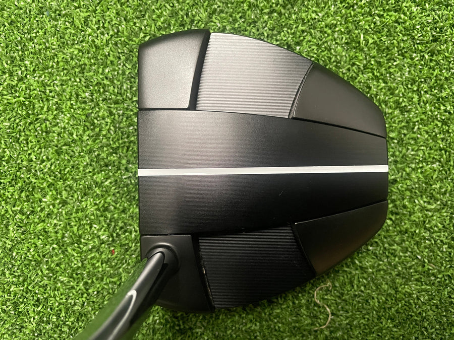 2022 Odyssey Toulon Design Daytona Beach Putter (LIKE NEW) - sole