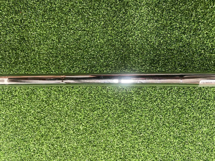 Wilson Pro Staff Blade 34" Putter - grip detail