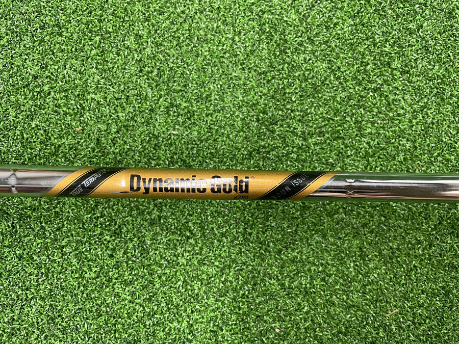 2019 PING Blueprint 5-9, PW Iron Set - grip detail