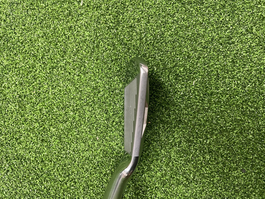 2017 Bridgestone Tour B JGR HF2 5-9, PW Iron Set - full set