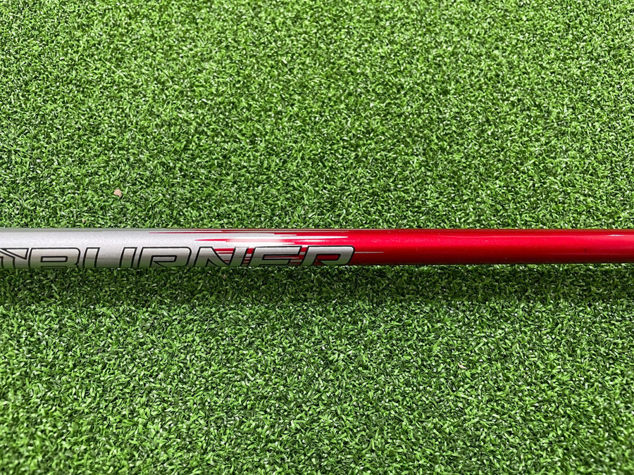 2015 TaylorMade Aero Burner 9 Iron - grip detail