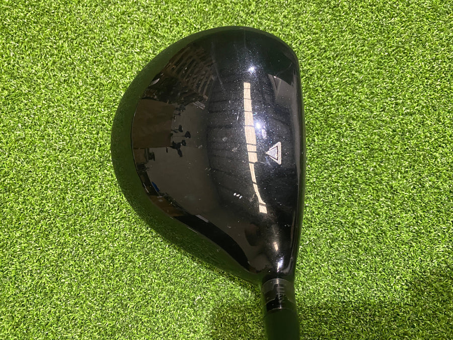 2015 Titleist 915 D3 Driver 9.5° Extra Stiff Left Handed (USED)