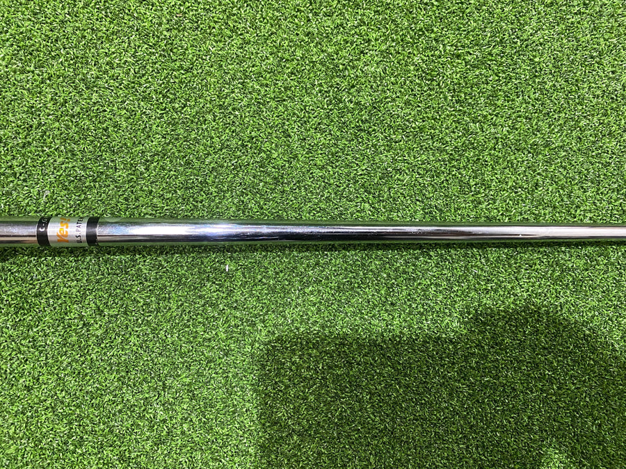 2006 Yes! C-Groove Victoria II Putter 32.5" (USED)