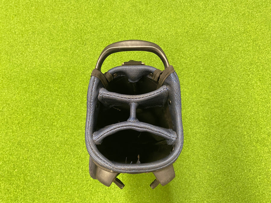 EverGolf 4-Way Stand Bag With Raincover (LIKE NEW) - back view