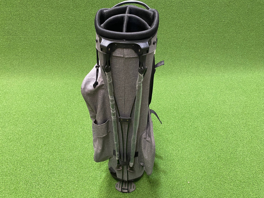 One Under 7-Way Grey Stand Bag (LIKE NEW) - pockets