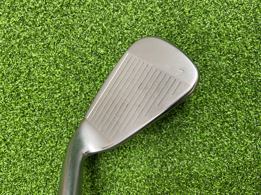 2020 PING G425 7-9, PW, UW, SW Iron Set - shaft detail