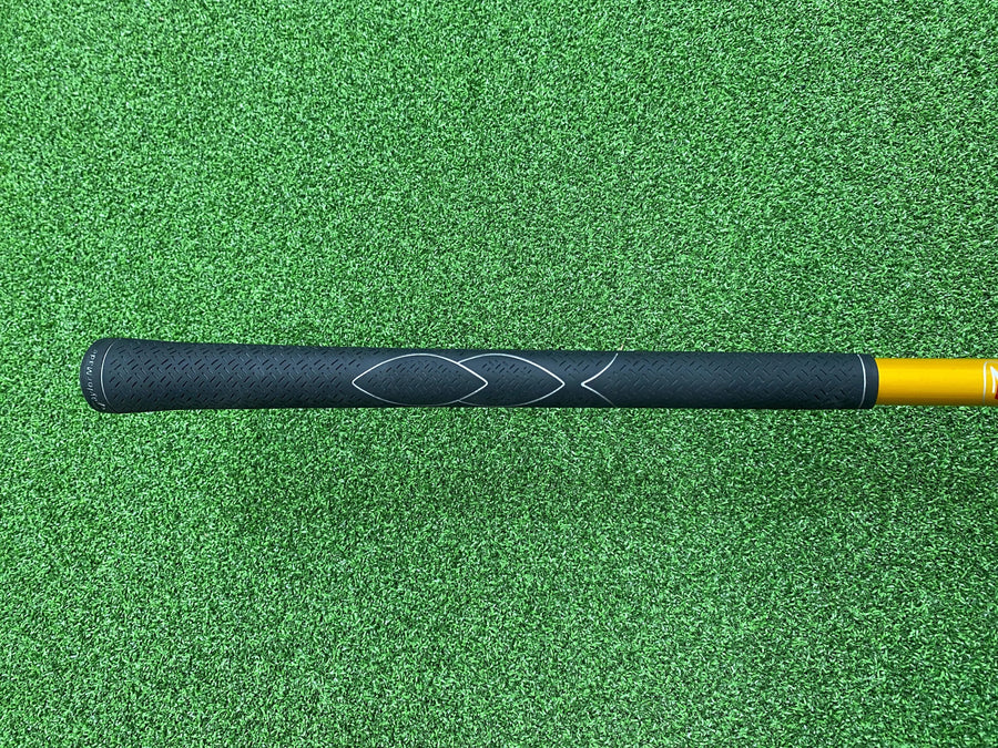 TaylorMade r7 st 15° 3 Wood - grip detail