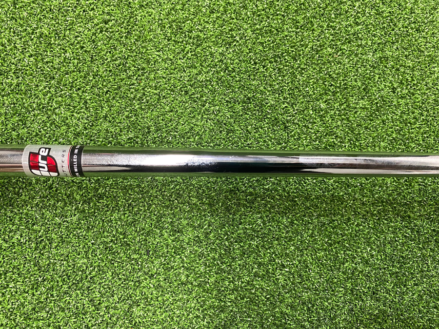 CURE RX5 35" Putter with Headcover (EXCELLENT) - grip detail